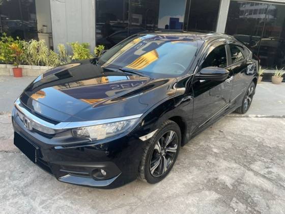 HONDA CIVIC 1.5 16V TURBO GASOLINA TOURING 4P CVT HONDA CIVIC 1.5 16V TURBO GASOLINA TOURING 4P CVT